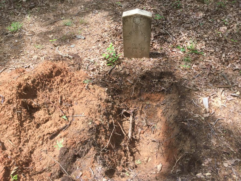 Civil war grave dug up