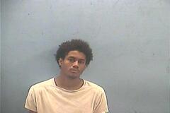Mugshot of HICKMON, MAURICE JR